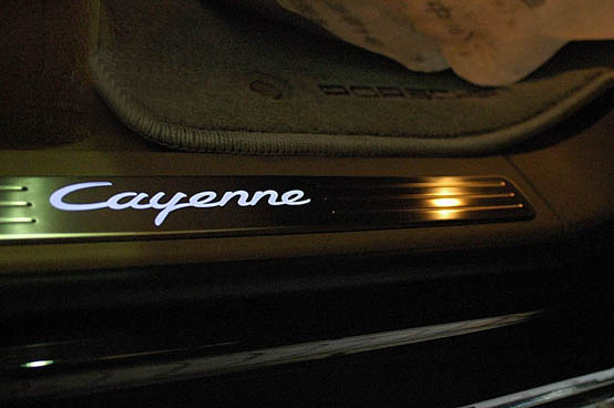 紳士愛(ài)運(yùn)動(dòng)：Porsche Cayenne S